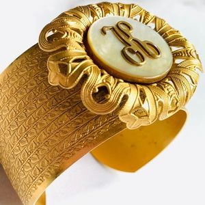 VINTAGE GOLD MOTHER OF PEARL MONOGRAMMED “K” CUFF
